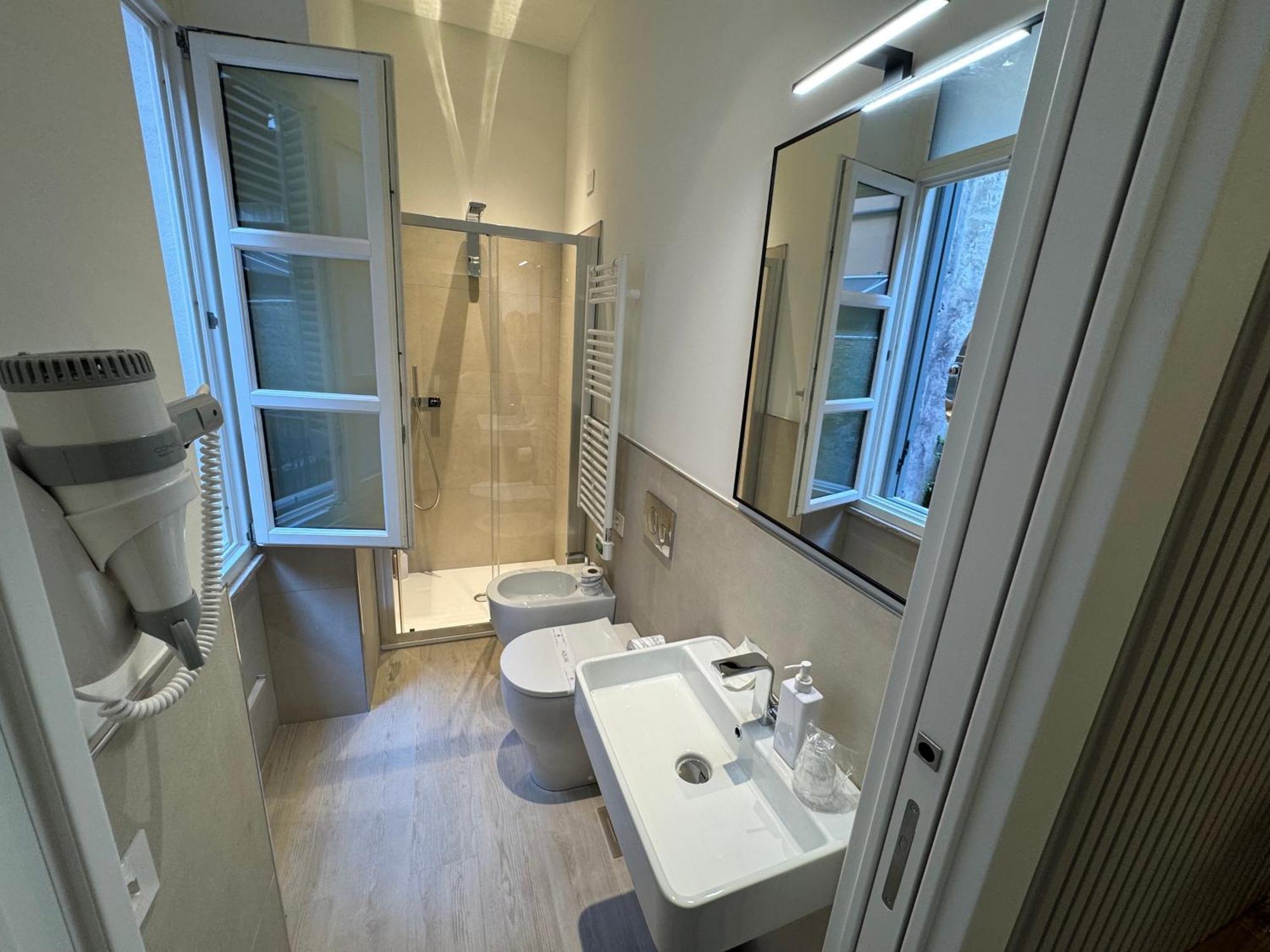 Spagna Ave Bed & Breakfast 3*